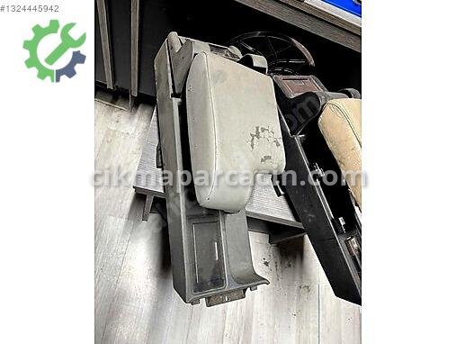 BMW 3 Serisi Kol Dayama çıkma parça