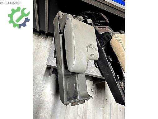 BMW 3 Serisi Bakalit çıkma parça
