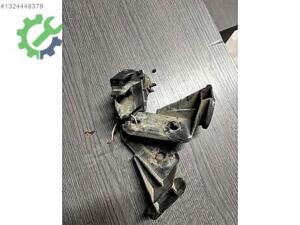 BMW E36 ÖN TAMPON BRAKETİ