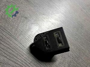 BMW E36 SİS VE FAR AYAR TUŞU ÇERCEVESİ
