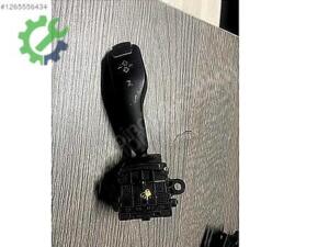 BMW E38 E39 X5 SİNYAL KOLU 8363668