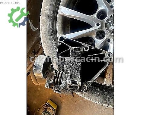 BMW 3 Serisi Travers 7512556 çıkma parça