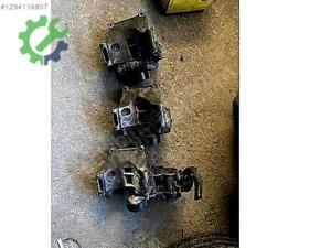 BMW E39 E46 E60 ŞARJ DİNAMOSU AYAĞI