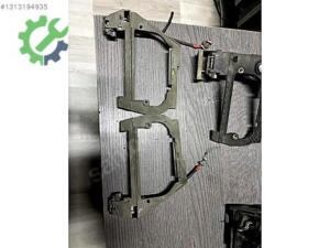 BMW E39 KAPI KOLU ÇERÇEVESİ
