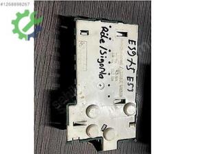 BMW E39 X5 ROLE SİGORTA KUTUSU 8387543