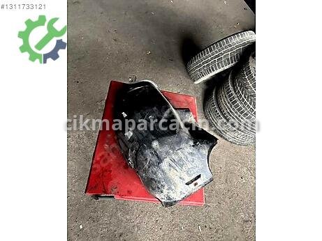 BMW 3 Serisi Davlumbaz çıkma parça