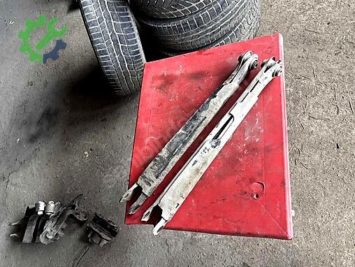 BMW 3 Serisi Makas çıkma parça
