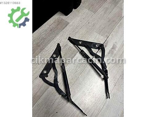 BMW 3 Serisi Bagaj Menteşesi çıkma parça