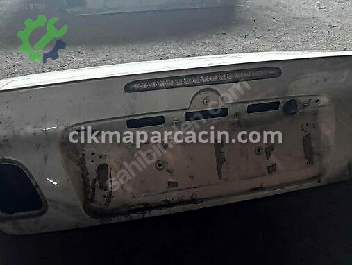 BMW 3 Serisi Bagaj Kapağı çıkma parça