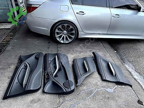 BMW 3 Serisi Kapı Döşemesi çıkma parça