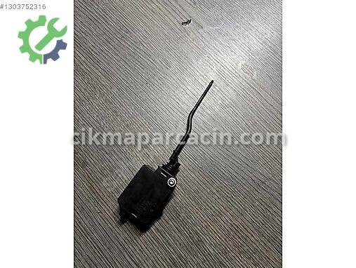 BMW 3 Serisi Depo Kapağı Motoru 8372240 çıkma parça