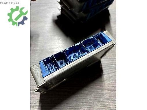 BMW 3 Serisi Beyin 7521759 çıkma parça
