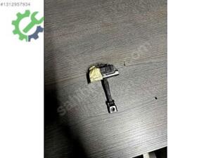 BMW E46 KAPI GERGİSİ MENTEŞE