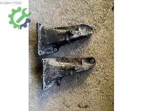 BMW E46 MOTOR KULAĞI 1094697