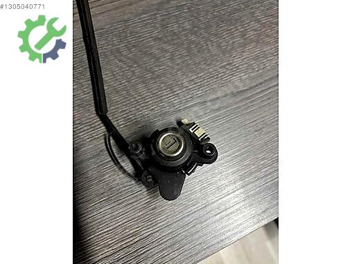 BMW 3 Serisi Bagaj Kilidi çıkma parça