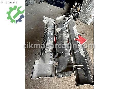 BMW 3 Serisi Bagaj Plastiği çıkma parça