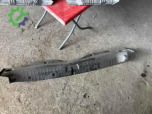 BMW 3 Serisi Bagaj Plastiği çıkma parça