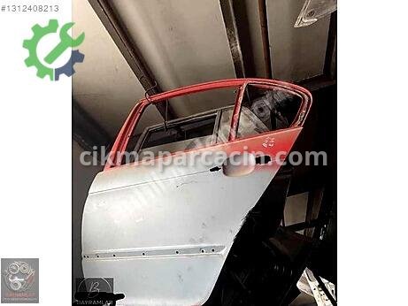 BMW 3 Serisi Sol Arka Kapı çıkma parça