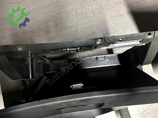BMW 3 Serisi Torpido çıkma parça