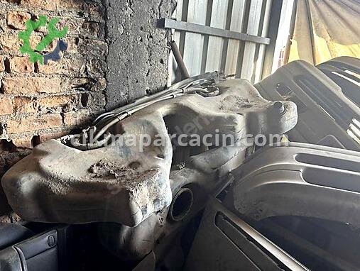 BMW 3 Serisi Yakıt Deposu çıkma parça
