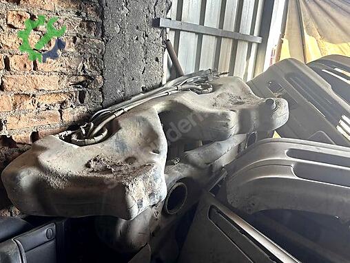 BMW 3 Serisi Yakıt Deposu çıkma parça