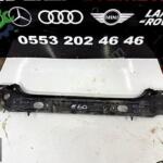 BMW E60 ARKA ORTA TAMPON BRAKETİ ÇIKMA ORJ 7056343