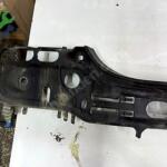 BMW E60 ARKA ORTA TAMPON BRAKETİ ÇIKMA ORJ 7056343