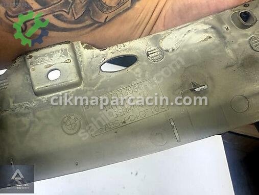BMW 5 Serisi Bakalit 7033680 çıkma parça