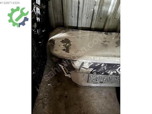 BMW 5 Serisi Bagaj Kapağı çıkma parça