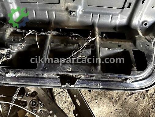 BMW 5 Serisi Bagaj Kilidi çıkma parça