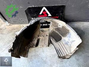 BMW E60 ÇAMURLUK DAVLUMBAZI ÇIKMA ORJ