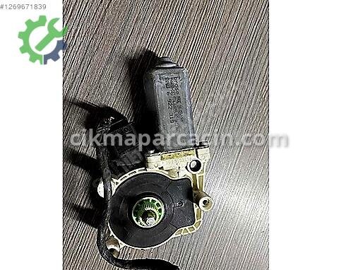 BMW 5 Serisi Cam Motoru 6922319 çıkma parça