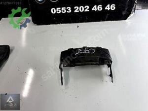BMW E60 DİREKSİYON KOLONU ÜST KAPLAMASI 6947772