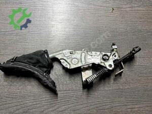 BMW E60 EL FRENİ TABANCASI