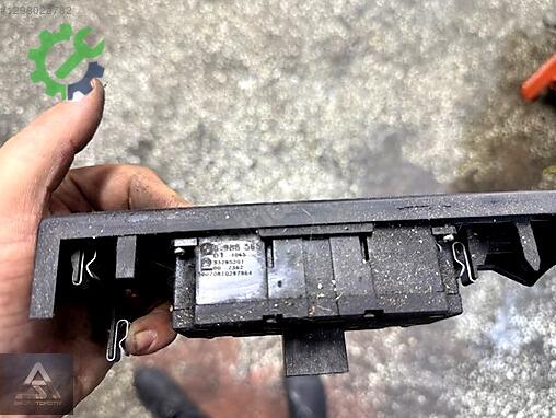 BMW 5 Serisi Far Ayar Düğmesi çıkma parça
