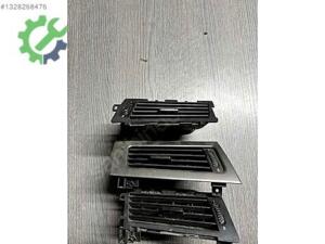 BMW E60 HAVALANDIRMA IZGARASI