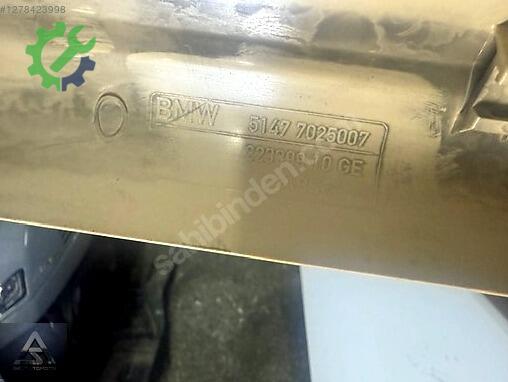 BMW 5 Serisi Bakalit 7025007 çıkma parça