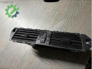 BMW E60 ORTA HAVALANDIRMA IZGARASI 6910734