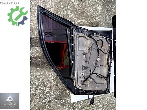 BMW 5 Serisi Sağ Ön Kapı çıkma parça