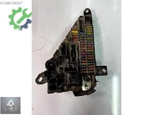 BMW E60 SİGORTA KUTUSU SİGORTA TABLASI