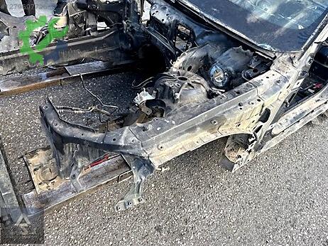 BMW 5 Serisi Podye Sacı çıkma parça