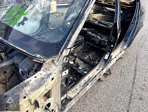 BMW 5 Serisi Podye Sacı çıkma parça