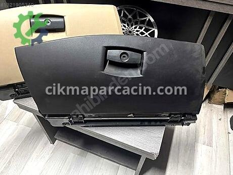 BMW 5 Serisi Torpido çıkma parça