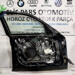 BMW E87 SİYAH YARIM BOYALI SOL ÖN KAPI 2005-2010