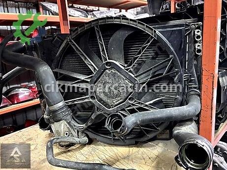 BMW 3 Serisi Radyatör çıkma parça