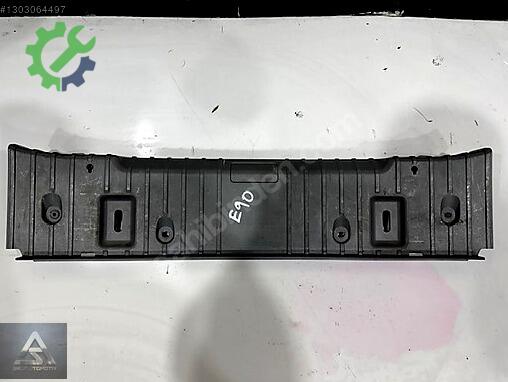 BMW 3 Serisi Bakalit 7059258 çıkma parça