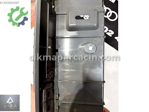 BMW 3 Serisi Bakalit 7059258 çıkma parça