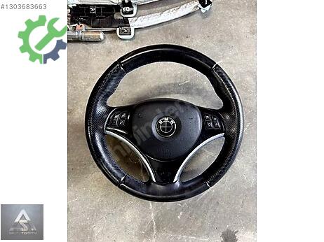 BMW 3 Serisi Direksiyon Simidi çıkma parça