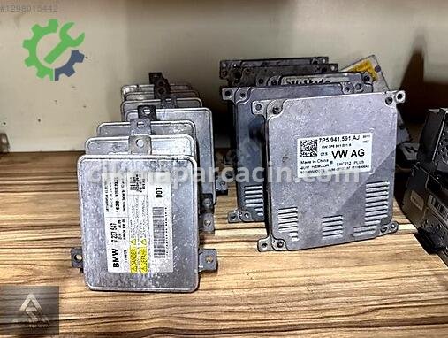 BMW 3 Serisi Far Beyni 7237647 çıkma parça