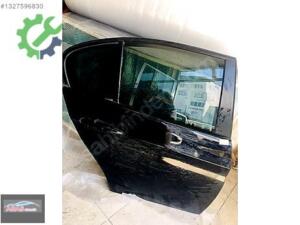 BMW E90 ORJİNAL SAĞ ARKA KAPI